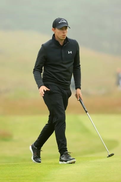 Matthew Fitzpatrick of England acknowledges the crowd on the 18th green during Day Two of the abrdn Scottish Open at The Renaissance Club on July 09,...