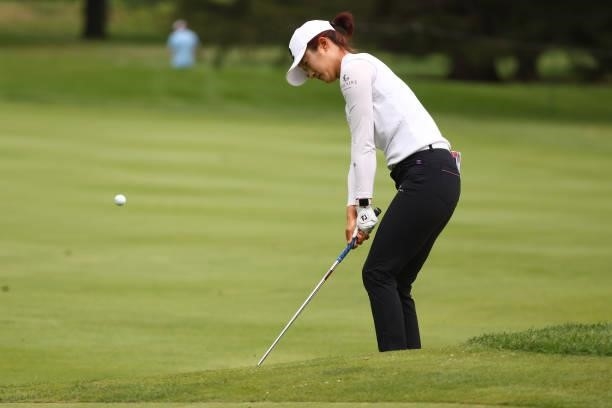 Yu Liu of China chips to the 17th green during the second round of the Marathon LPGA Classic presented by Dana at Highland Meadows Golf Club in...