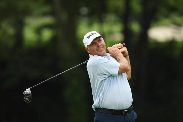 Fred Couples plays his shot from the fourth tee during the third round of the U.S. Senior Open Championship at the Omaha Country Club on July 10,...