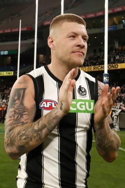 Jordan De Goey of the Magpies acknowledges fan after the round 17 AFL match between Richmond Tigers and Collingwood Magpies at Melbourne Cricket...