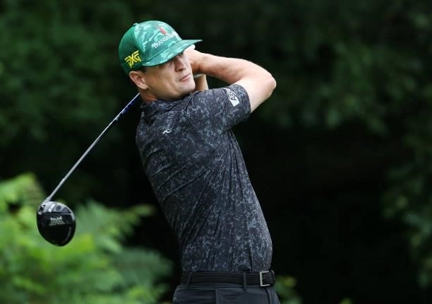Zach Johnson plays his shot from the second tee during the final round of the John Deere Classic at TPC Deere Run on July 11, 2021 in Silvis,...