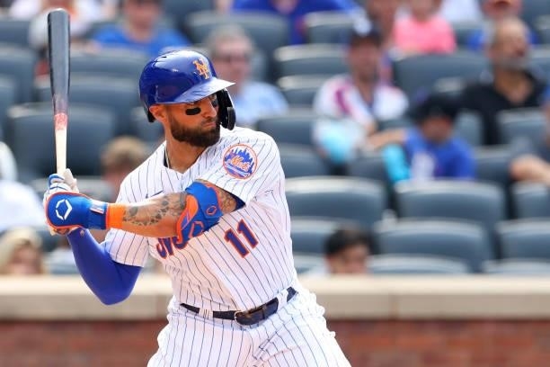 Kevin Pillar of the New York Mets in action against the Pittsburgh Pirates during a game at Citi Field on July 11, 2021 in New York City.