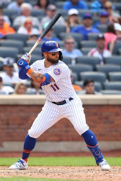 Kevin Pillar of the New York Mets in action against the Pittsburgh Pirates during a game at Citi Field on July 11, 2021 in New York City.