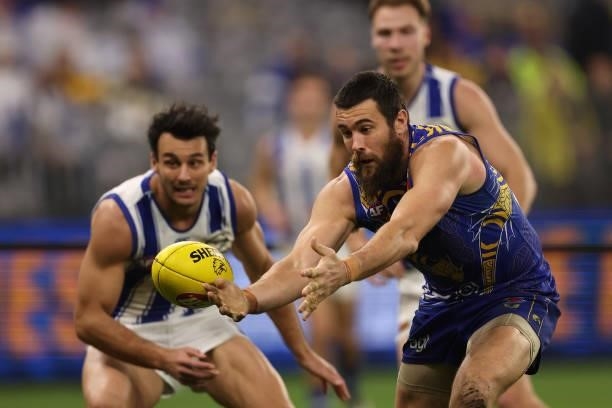 Josh J. Kennedy of the Eagles in action during the round 17 AFL match between the West Coast Eagles and North Melbourne Kangaroos at Optus Stadium on...