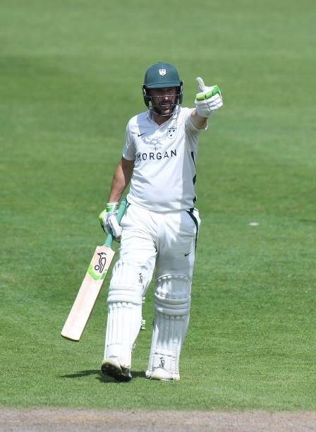 Daryl Mitchell of Worcestershire gives a thumbs up during the LV = Insurance County Championship match between Worcestershire and Warwickshire at New...