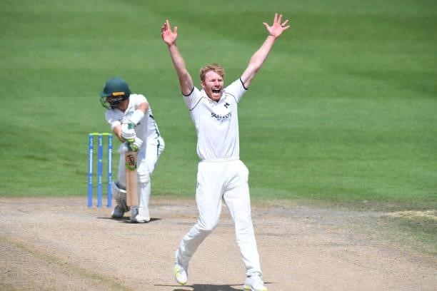 Liam Norwell of Warwickshire celebrates taking the wicket of Daryl Mitchell of Worcestershire during the LV = Insurance County Championship match...