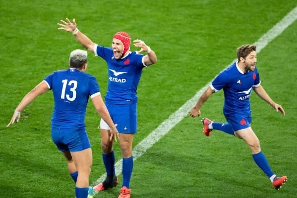 France celebrate victory during the International Test match between the Australian Wallabies and France at AAMI Park on July 13, 2021 in Melbourne,...