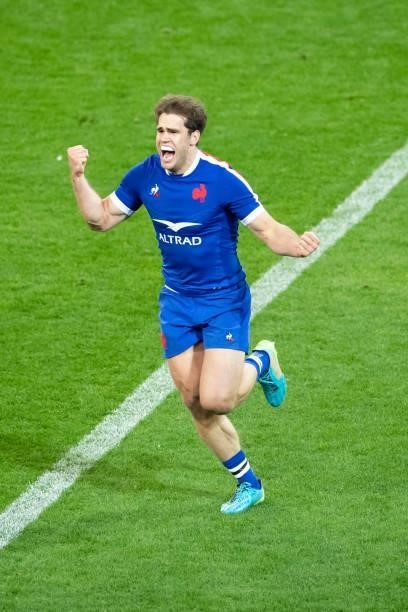 France celebrates victory during the International Test match between the Australian Wallabies and France at AAMI Park on July 13, 2021 in Melbourne,...