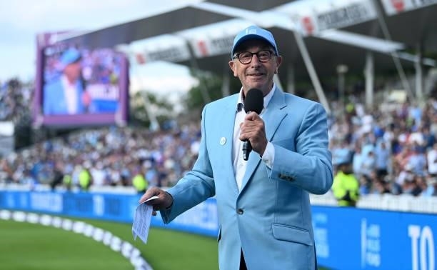 Sky Commentator David Bumble Lloyd speaks to the crowd during the 3rd Royal London Series One Day International between England and Pakistan at...