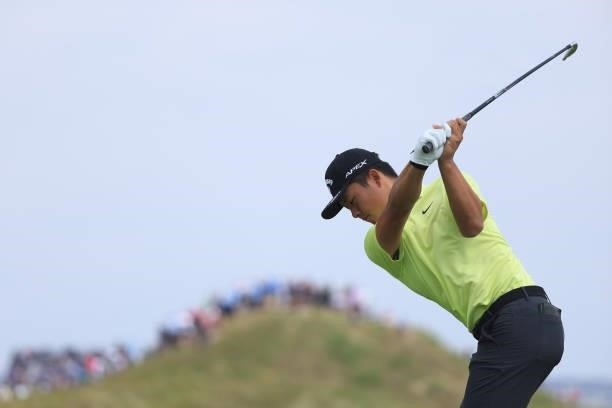 Yuxin Lin of China tees off on the 5th hole during Day One of The 149th Open at Royal St George’s Golf Club on July 15, 2021 in Sandwich, England.