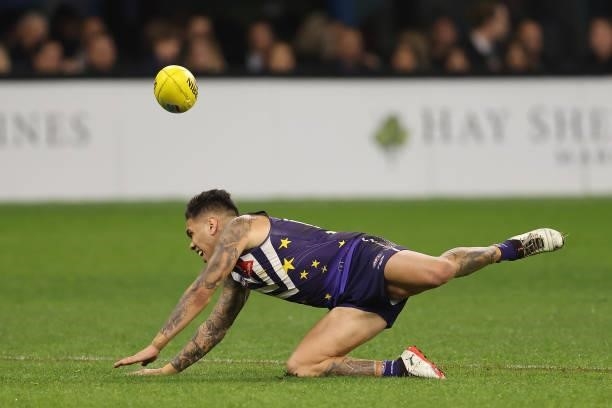 Michael Walters of the Dockers spills a mark during the round 18 AFL match between the Fremantle Dockers and Geelong Cats at Optus Stadium on July...
