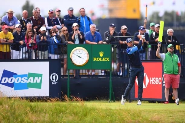 Henrik Stenson of Sweden tees off on the 2nd hole during Day One of The 149th Open at Royal St George’s Golf Club on July 15, 2021 in Sandwich,...
