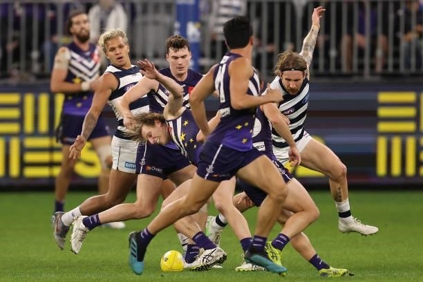 David Mundy of the Dockers contests for the ball during the round 18 AFL match between the Fremantle Dockers and Geelong Cats at Optus Stadium on...
