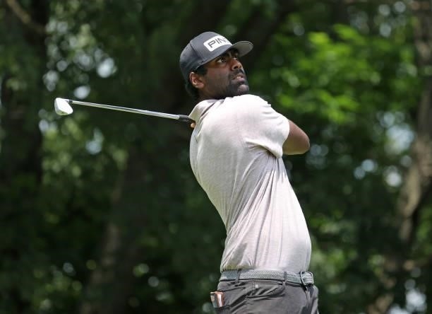 Sahith Theegala plays his shot from the 16th tee during the first round of the Barbasol Championship at Keene Trace Golf Club on July 15, 2021 in...
