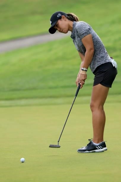 Danielle Kang watches a birdie attempt on the 14th hole during the second round of the Dow Great Lakes Bay Invitational at Midland Country Club on...