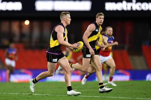Jack Riewoldt of the Tigers in action during the round 18 AFL match between the Richmond Tigers and the Brisbane Lions at Metricon Stadium on July...