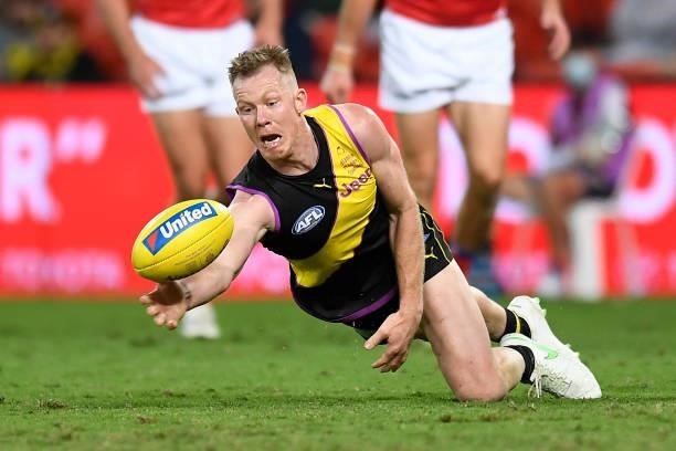 Jack Riewoldt of the Tigers in action during the round 18 AFL match between the Richmond Tigers and the Brisbane Lions at Metricon Stadium on July...