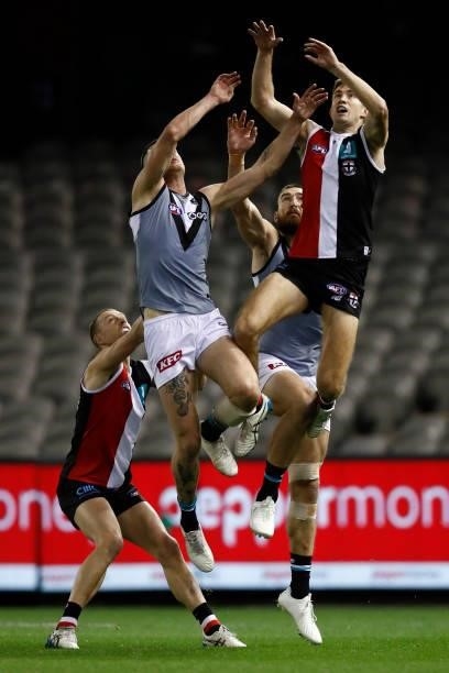 Dougal Howard of the Saints attempts to mark the ball during the round 18 AFL match between St Kilda Saints and Port Adelaide Power at Marvel Stadium...