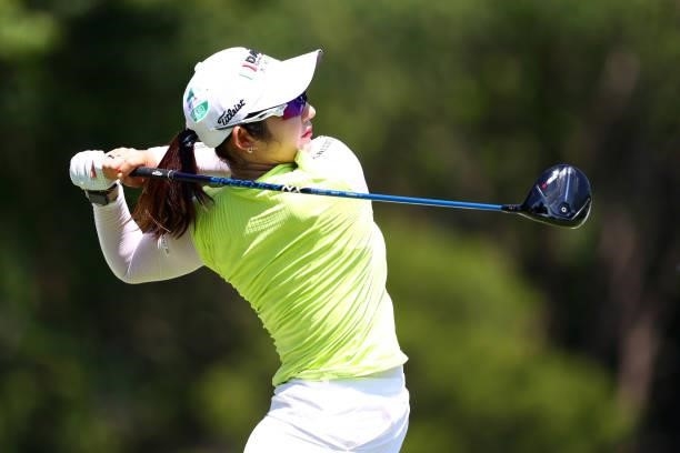 Seonwoo Bae of South Korea hits her tee shot on the 17th hole during the second round of the GMO Internet Ladies Samantha Thavasa Global Cup at Eagle...