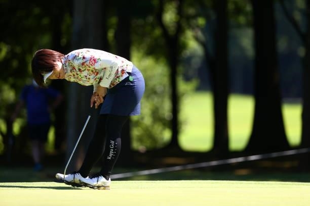 Shiho Oyama of Japan reacts after a putt on the 15th green during the second round of the GMO Internet Ladies Samantha Thavasa Global Cup at Eagle...
