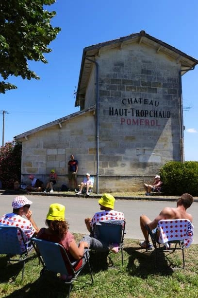 Fans during the 108th Tour de France 2021, Stage 20 a 30,8km Individual Time Trial Stage from Libourne to Saint-Emilion 75m / Public / Vineyards /...