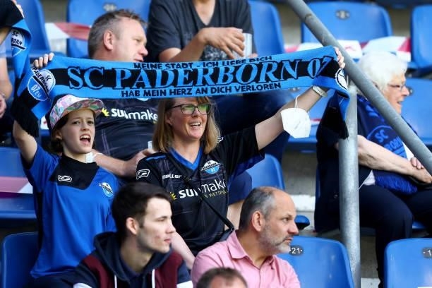 Fans of Paderborn are seen during the pre-season match between SC Paderborn and Borussia Moenchengladbach at Benteler Arena on July 17, 2021 in...