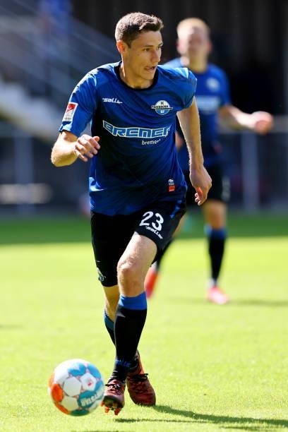 Maximilian Thalhammer of Paderborn runs with the ball during the pre-season match between SC Paderborn and Borussia Moenchengladbach at Benteler...