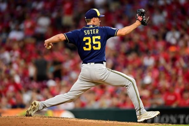 Brent Suter of the Milwaukee Brewers pitches during a game between the Milwaukee Brewers and Cincinnati Reds at Great American Ball Park on July 16,...