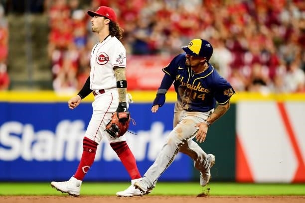 Jace Peterson of the Milwaukee Brewers runs the bases during a game between the Milwaukee Brewers and Cincinnati Reds at Great American Ball Park on...