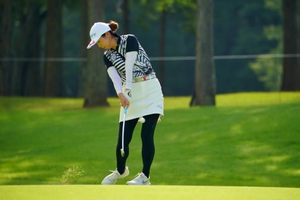 Ji-hee Lee of South Korea hits her second shot on the 1st hole during third round of the GMO Internet Ladies Samantha Thavasa Global Cup at Eagle...