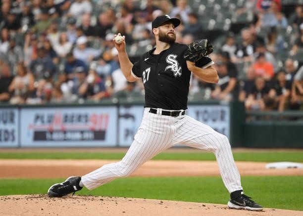 Lucas Giolito of the Chicago White Sox pitches in the first inning against the Houston Astros at Guaranteed Rate Field on July 17, 2021 in Chicago,...