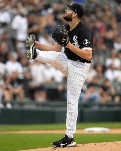 Lucas Giolito of the Chicago White Sox pitches against the Houston Astros on July 17, 2021 at Guaranteed Rate Field in Chicago, Illinois.