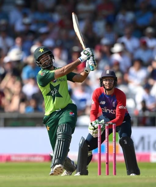 England wicketkeeper Jos Buttler looks on as Sohaib Maqsood hits out during the Second Vitality Blast IT20 between England and Pakistan at Emerald...