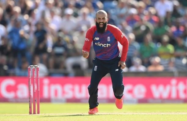 Moeen Ali of England celebrates after the dismissal of Fakhar Zaman of Pakistan during the 2nd Vitality T20 International between England and...