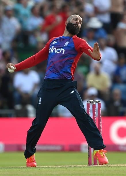 Moeen Ali of England bowls during the second Vitality International T20 match between England and Pakistan at Emerald Headingley Stadium on July 18,...