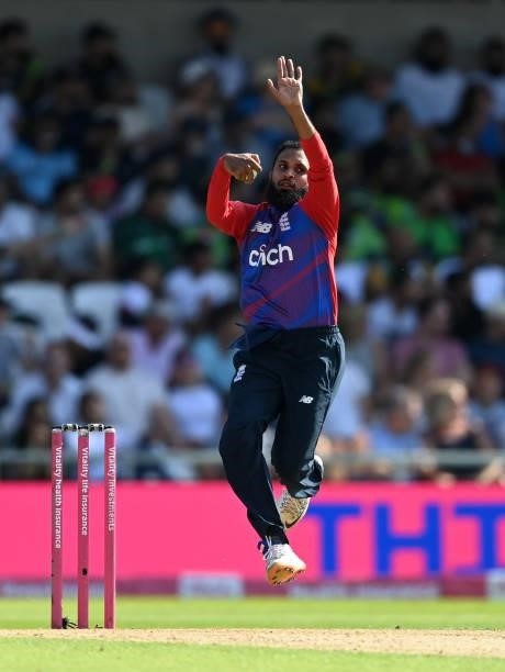 Adil Rashid of England bowls during the Second Vitality International T20 match between England and Pakistan at Emerald Headingley Stadium on July...