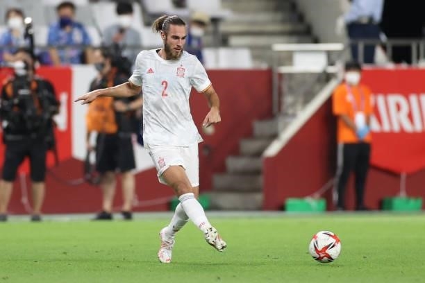 Oscar Mingueza of Spain in action during the U-24 international friendly match between Japan and Spain at the Noevir Stadium Kobe on July 17, 2021 in...