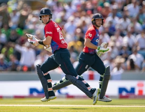 Liam Livingstone and Jos Buttler of England running between the wickets during the 2nd T20I between England and Pakistan at Emerald Headingley...