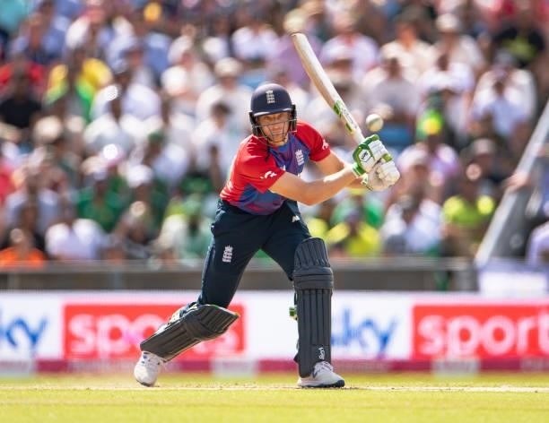Jos Buttler of England batting during the 2nd T20I between England and Pakistan at Emerald Headingley Stadium on July 18, 2021 in Leeds, England.