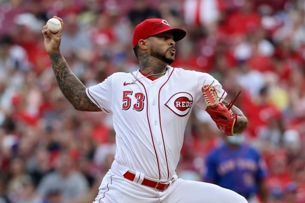 Vladimir Gutierrez of the Cincinnati Reds pitches in the first inning against the New York Mets at Great American Ball Park on July 19, 2021 in...