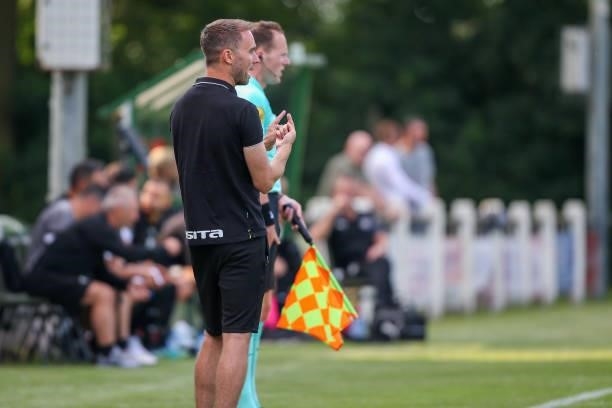 Coach Sjors Ultee of Fortuna Sittard during the Pre Season Friendly match between Fortuna Sittard and OFI Crete at Op de Hooven on July 21, 2021 in...