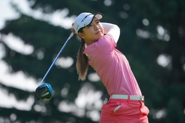 Hikari Kawamitsu of Japan hits her tee shot on the 18th hole during the first round of Daito Kentaku eHeyanet Ladies at Takino Country Club on July...