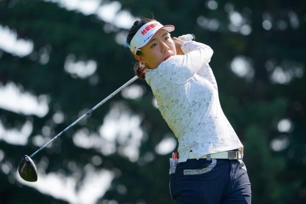 Pei-Ying Tsai of Chinese Taipei hits her tee shot on the 18th hole during the first round of Daito Kentaku eHeyanet Ladies at Takino Country Club on...