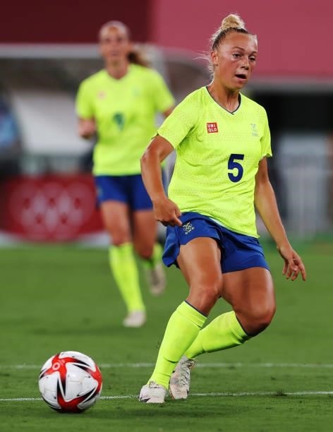 Meikayla Moore of Sweden controls the ball in the Women's First Round Group G match between Sweden and United States during the Tokyo 2020 Olympic...