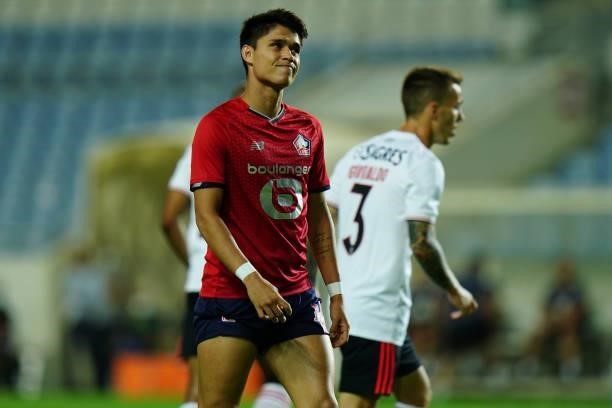 Luiz Araujo of LOSC Lille reacts after missing a goal for his team during the Pre-Season Friendly match between SL Benfica and Lille at Estadio...