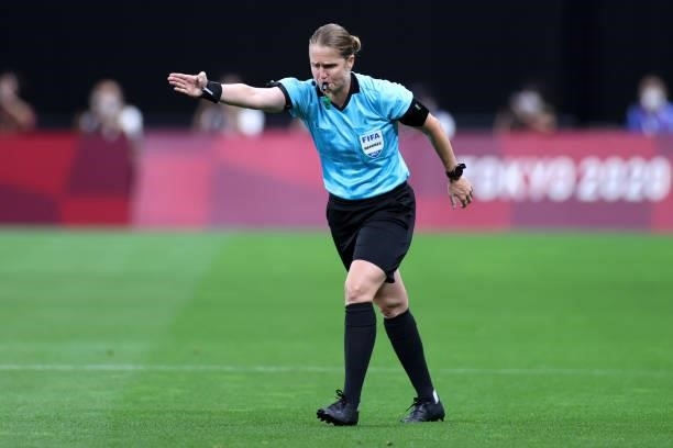Match Referee, Esther Staubli awards a penalty after a VAR review during the Women's First Round Group E match between Chile and Canada on day one of...