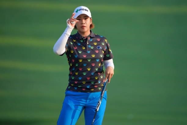 Mayu Hamada of Japan acknowledges fans after holing out on the 18th green during the third round of Daito Kentaku eHeyanet Ladies at Takino Country...