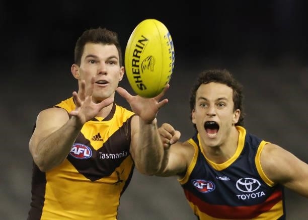 Jaeger O'Meara of the Hawks in action during the round 20 AFL match between Adelaide Crows and Hawthorn Hawks at Marvel Stadium on July 24, 2021 in...