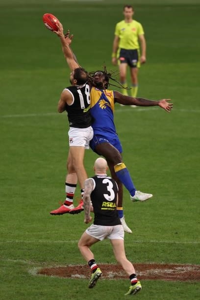 Paddy Ryder of the Saints and Nic Naitanui of the Eagles contest the ruck during the round 19 AFL match between West Coast Eagles and St Kilda Saints...