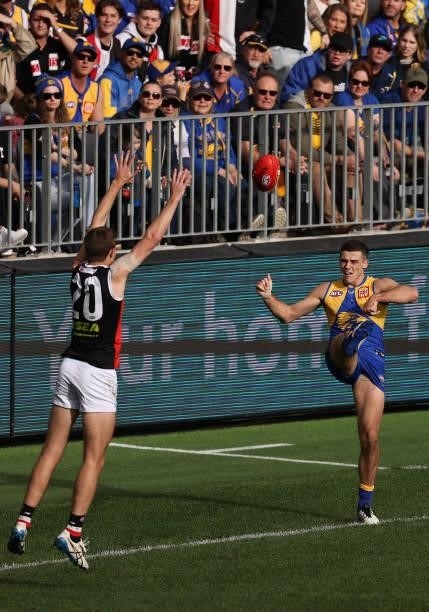Jake Waterman of the Eagles kicks on goal during the round 19 AFL match between West Coast Eagles and St Kilda Saints at Optus Stadium on July 24,...